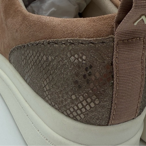 Naturalizer Yarina Tan Suede Comfort Sneakers Wide 10W Women - Picture 12 of 16